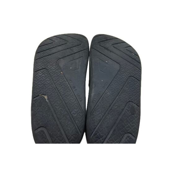 Gymshark Black Sandals Slides Mens Size 9 - Picture 3 of 4